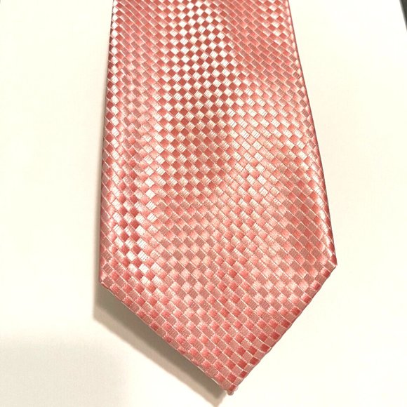 Saddlebred Mens Pink Tie - Pink - 100% Polyvester - NWOT - Picture 1 of 3